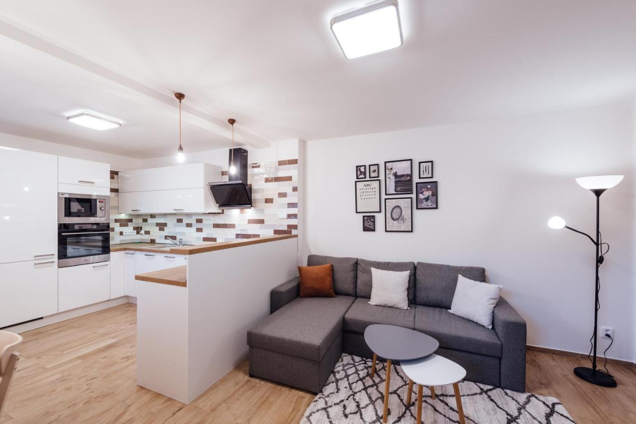 Apartman Pod Borovici Kovalovice Luaran gambar